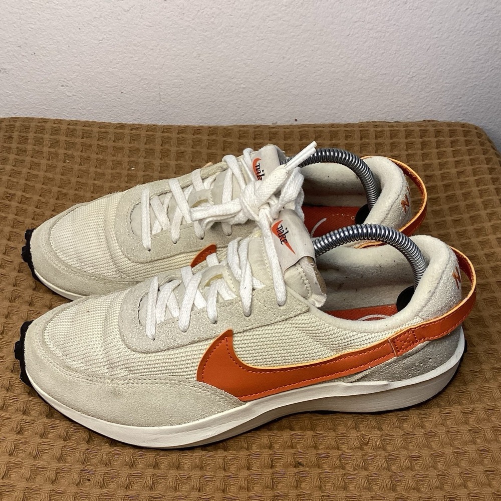 Nike Waffle Debut Women's Sz 9 Vintage Muslin Campire Orange Beige DX2931-100